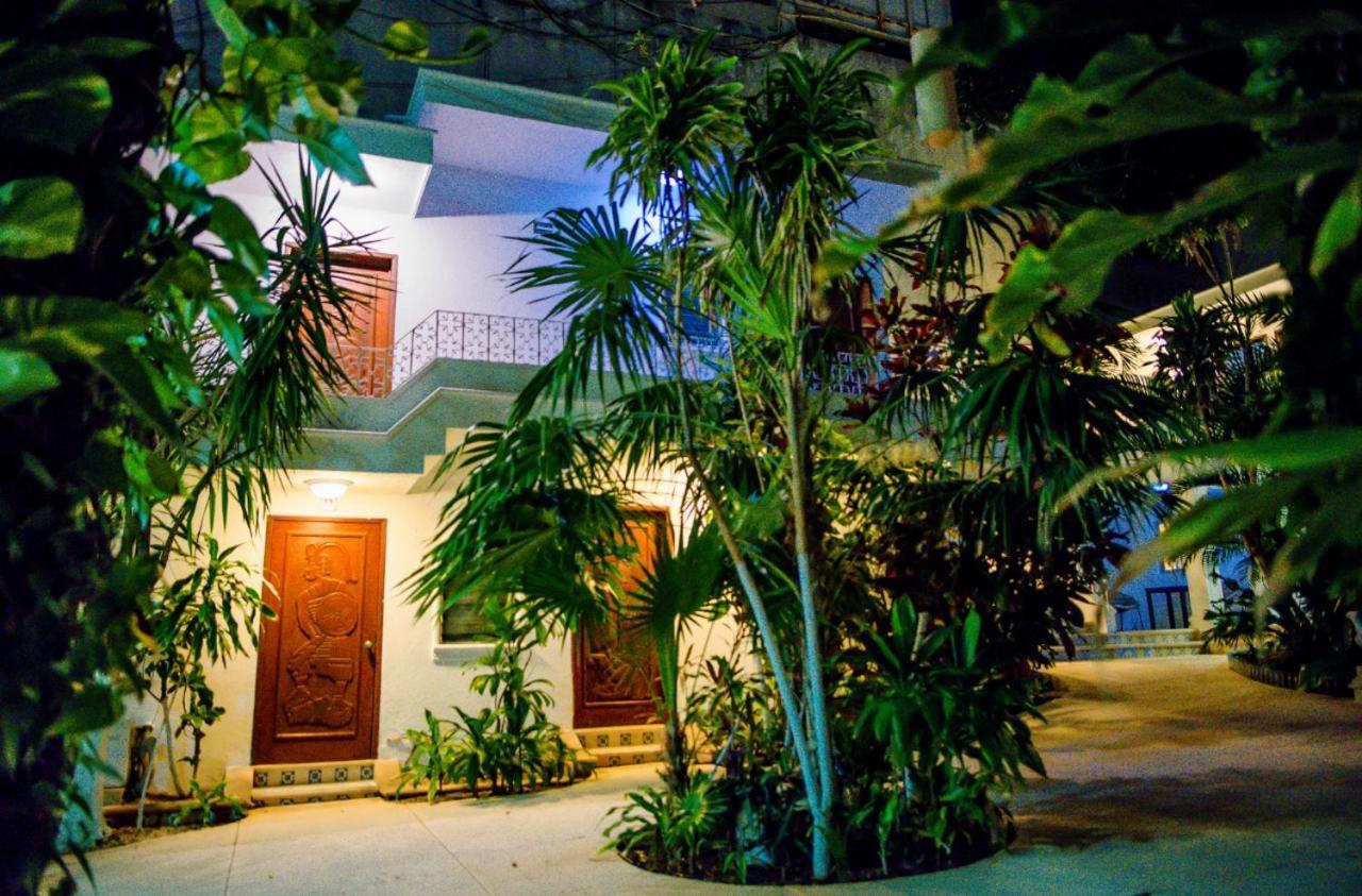 El Tropical Playa Del Carmen Hotel ภายนอก รูปภาพ